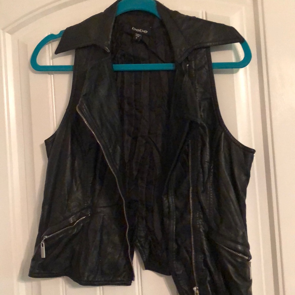 BEBE VEST💣